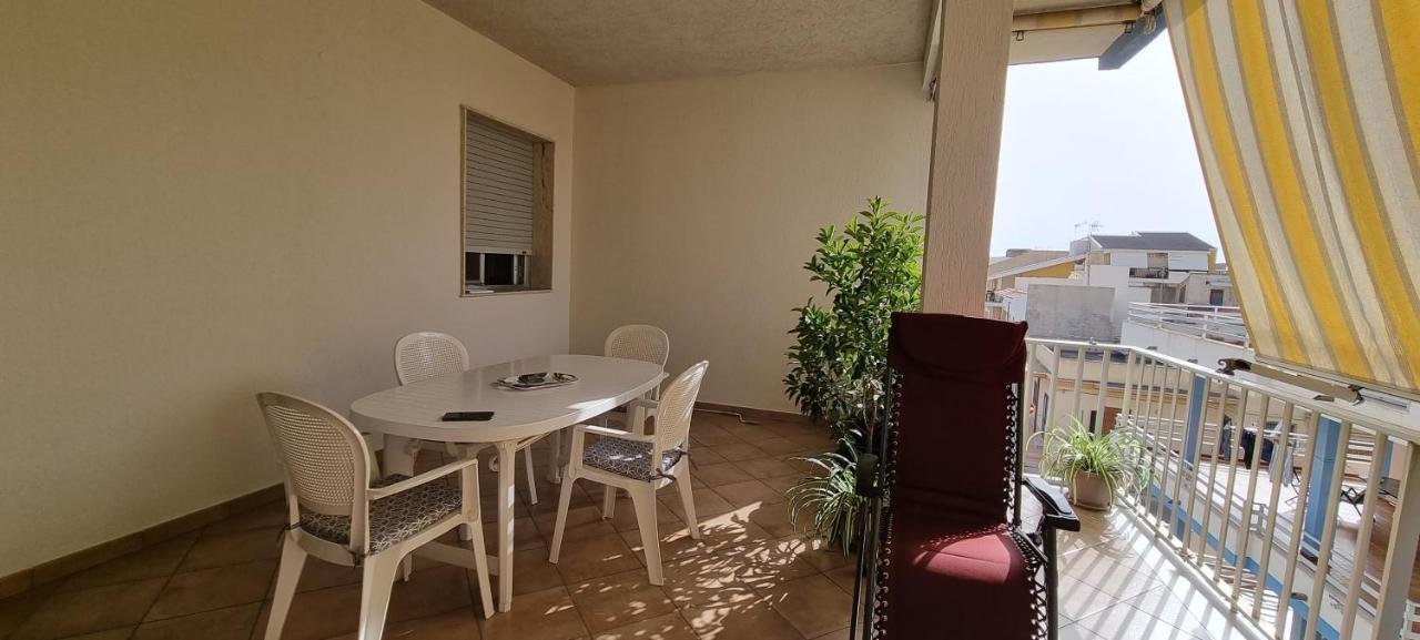 La Lanterna Villa Scoglitti Luaran gambar